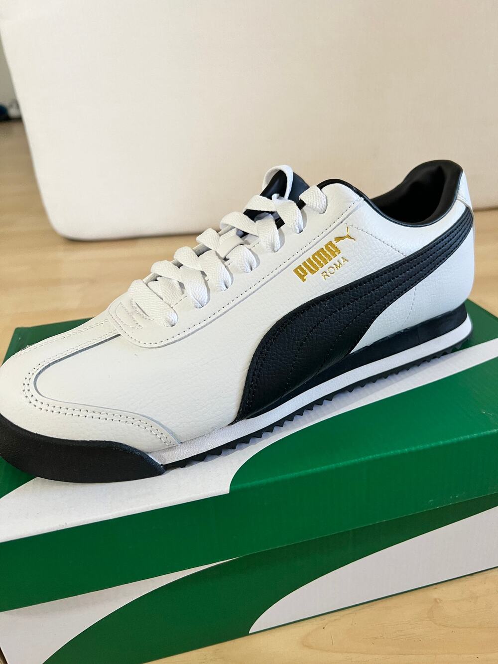 Puma Roma 24 Standard White Black Men Size 11 Sneakers Retro Casual Sport New